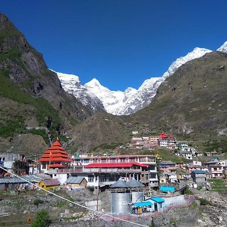 The Splendid Crest Resort Badrinath Exterior foto