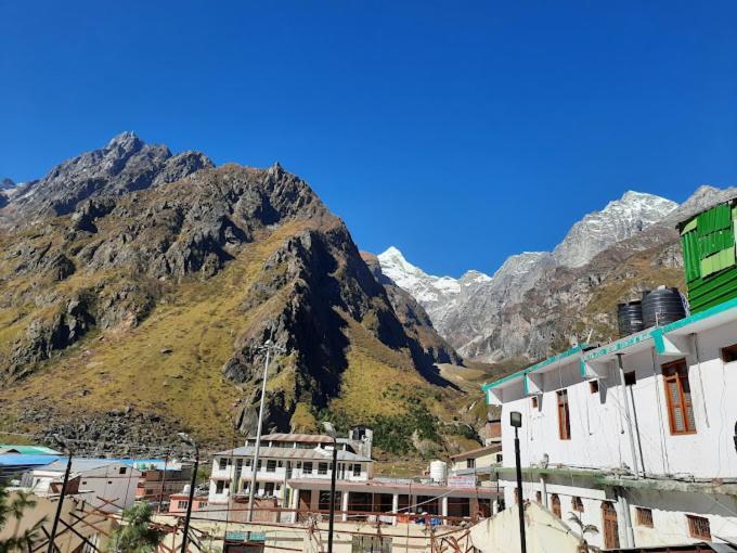 The Splendid Crest Resort Badrinath Exterior foto